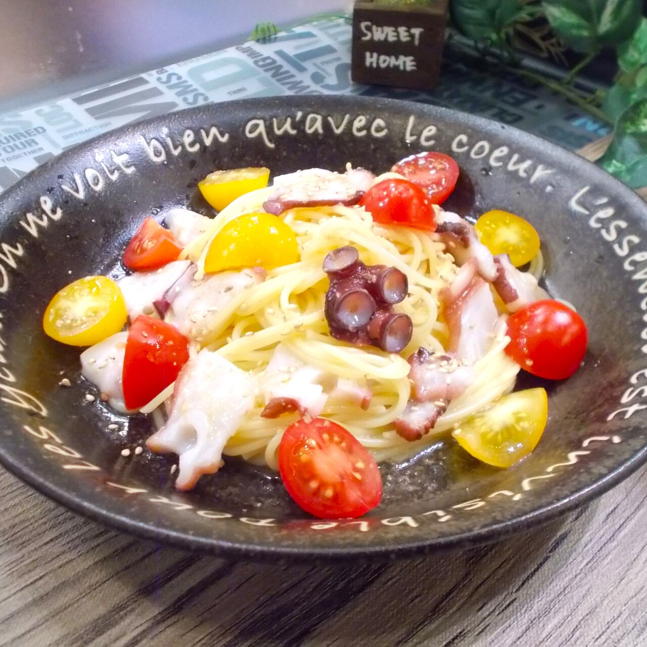 直七ごまドレッシング　たことトマトの冷製パスタ