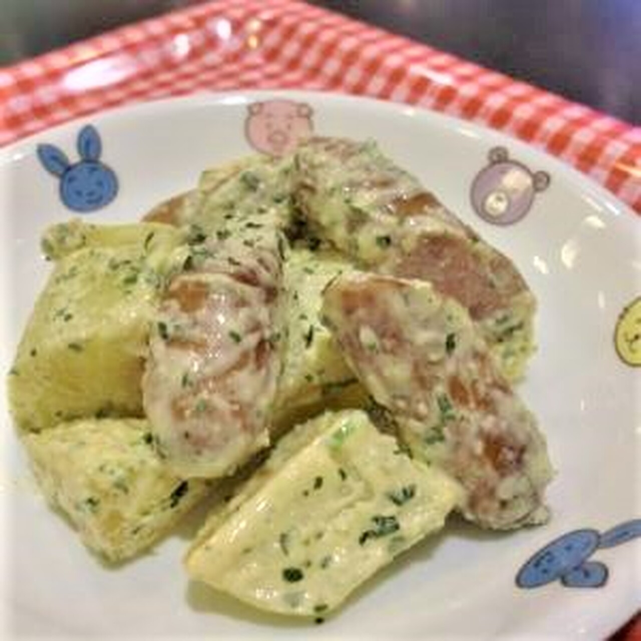 ウインナーとポテトの ジャーマンポテト風サラダ