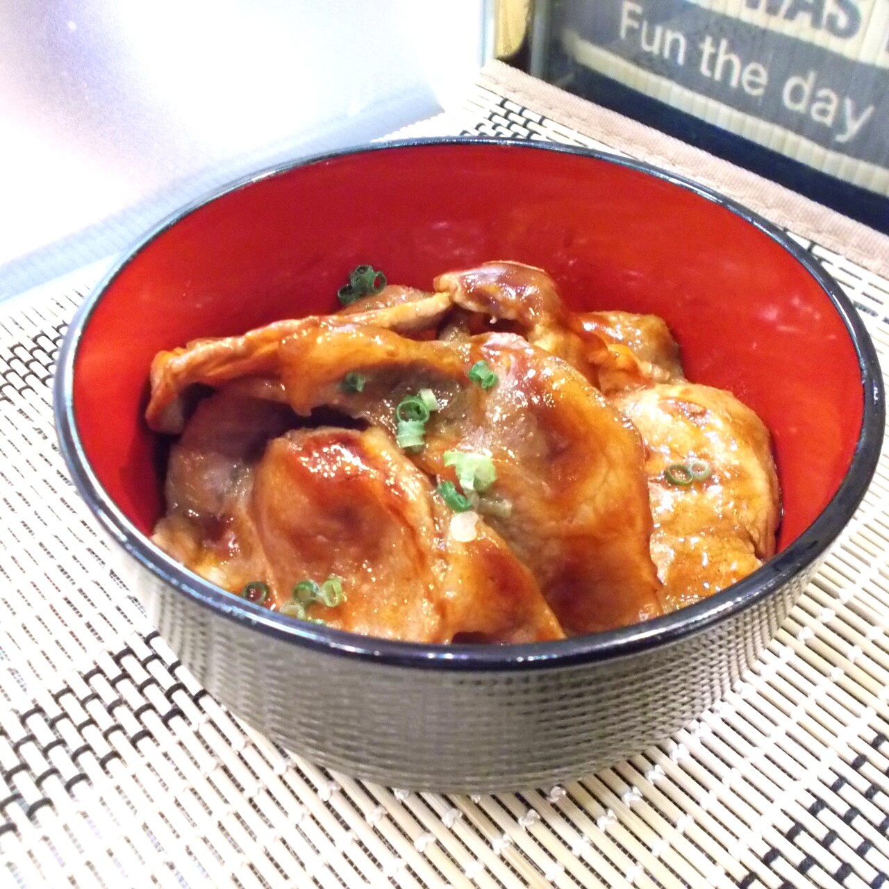 カンタン豚丼　かば焼きのたれバージョン