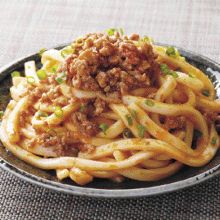 ジャージャー麺風うどん