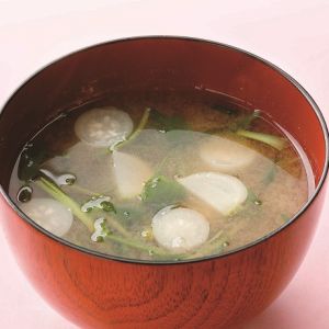 春の七草入り味噌汁
