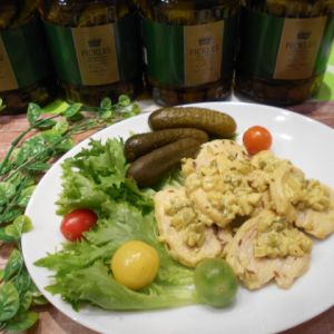 鶏むね肉の　ピクルス・カレー風味和え