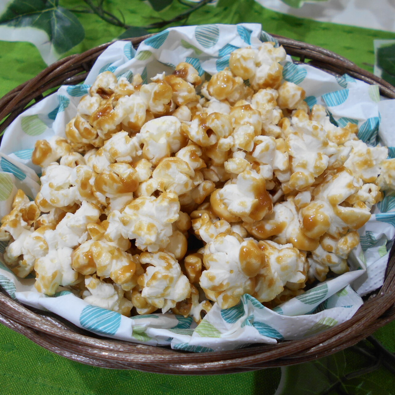 キャラメル ポップコーン 作り方 おいしいキャラメルポップコーンの作り方