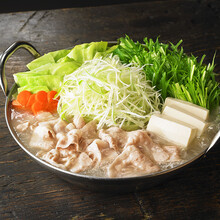 地鶏だし仕立ての塩鍋　ダイショー地鶏だし仕立て塩鍋スープ