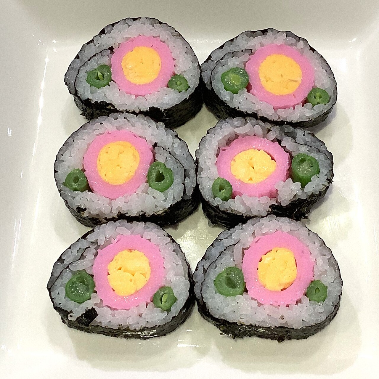 簡単かざり巻きずし 小さいお花