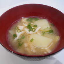 じゃがいものみそ汁