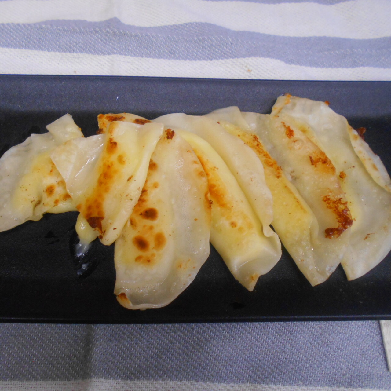 切れてるチーズでおつまみ