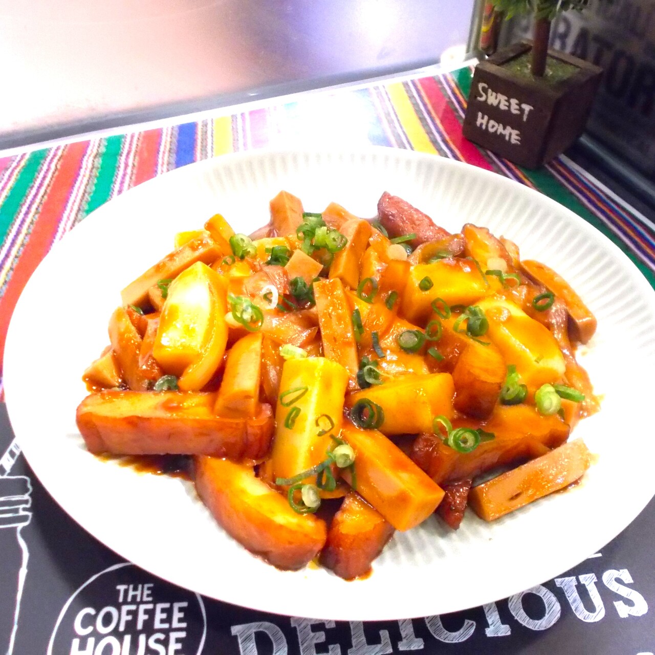 韓国風旨辛切り餅トッポギ