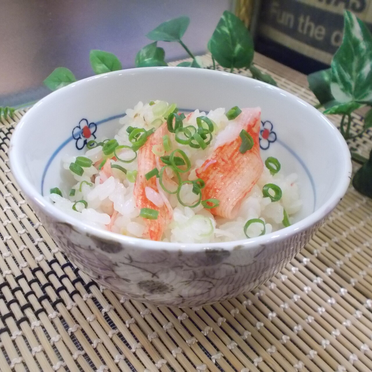 まるずわいがに缶でかに飯