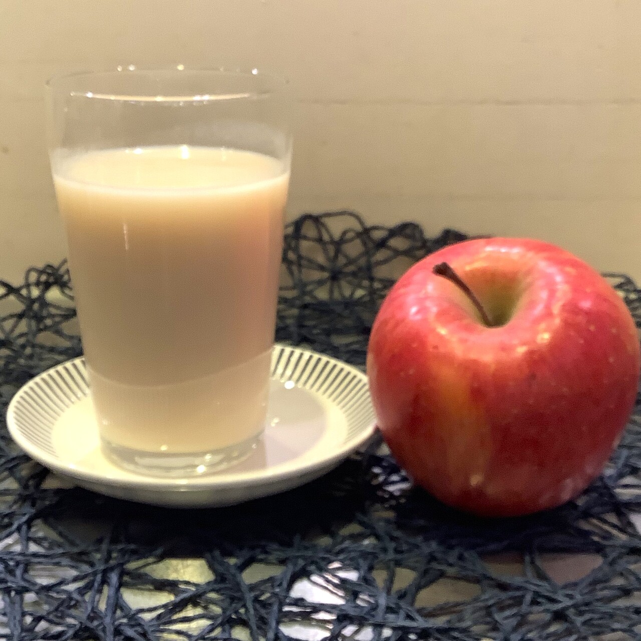 毎日の健康習慣に！リンゴ酢甘酒