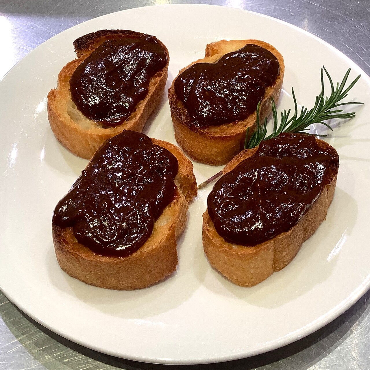 キャラメル風の赤出し味噌ペースト