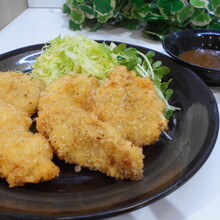 みそだれで食べるとんかつ