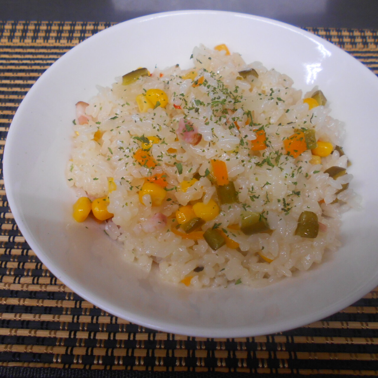 ピエトロドレッシングで炊き込みピラフ