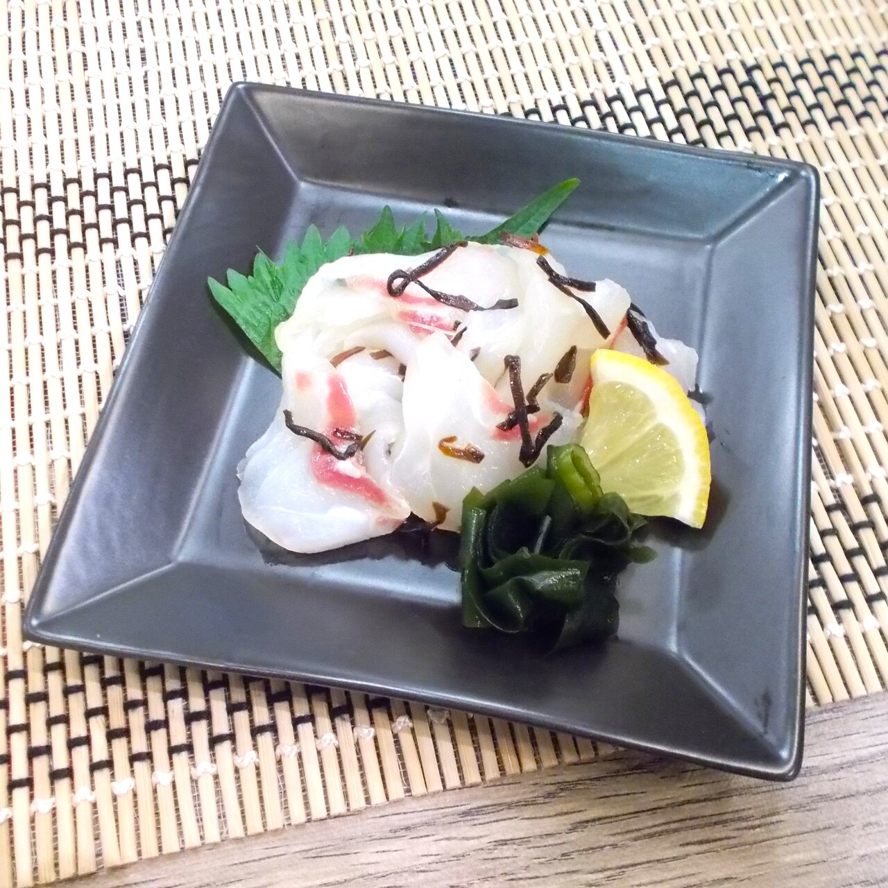 鯛のこんぶ締め　くらこん塩こんぶ